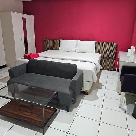 Mega Stay Near Mall Kelapa Gading ジャカルタ エクステリア 写真